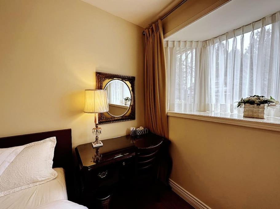 Super Cosy 8Bed & 6Bath In Vancouver Heart Near To Airport And Downtown Exterior foto