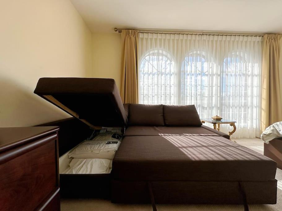 Super Cosy 8Bed & 6Bath In Vancouver Heart Near To Airport And Downtown Exterior foto