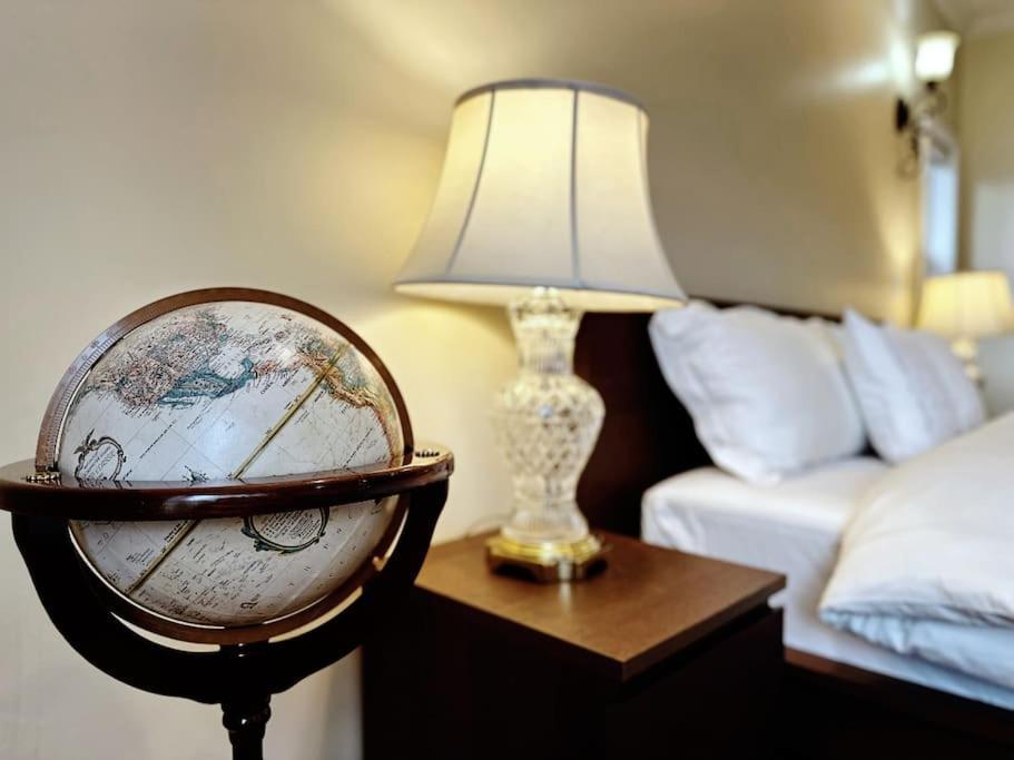 Super Cosy 8Bed & 6Bath In Vancouver Heart Near To Airport And Downtown Exterior foto